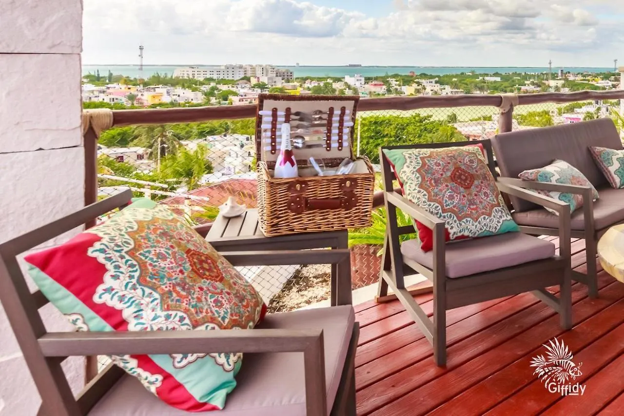 Deep Blue Condos - Entire Isla Mujeres Vakantiehuis