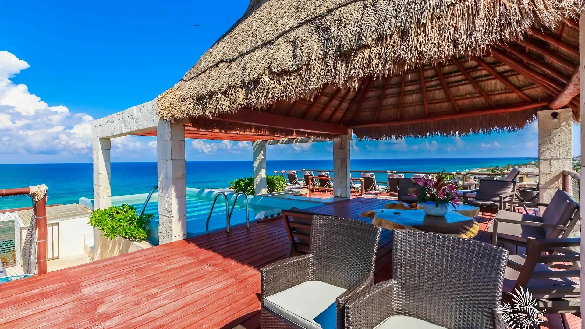 Deep Blue Condos - Entire Isla Mujeres Vakantiehuis